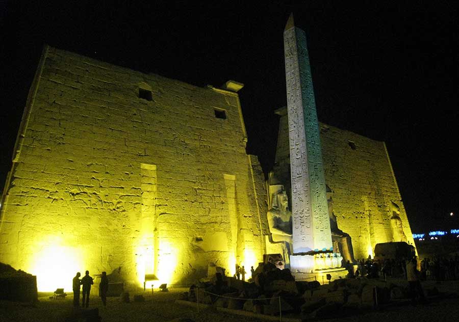 Templo de Luxor al atardecer