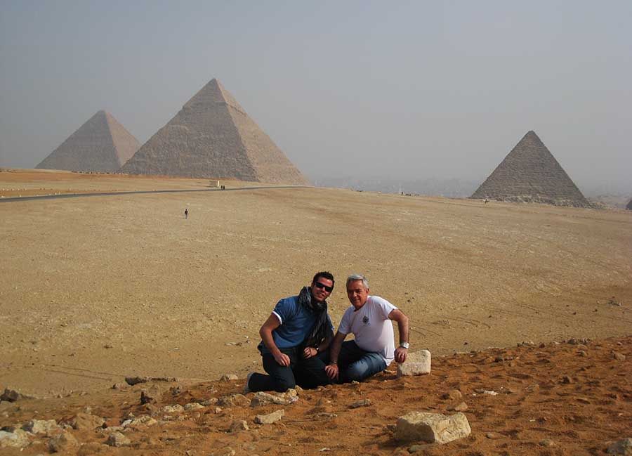 Llegada a El Cairo durante un viaje por Egipto