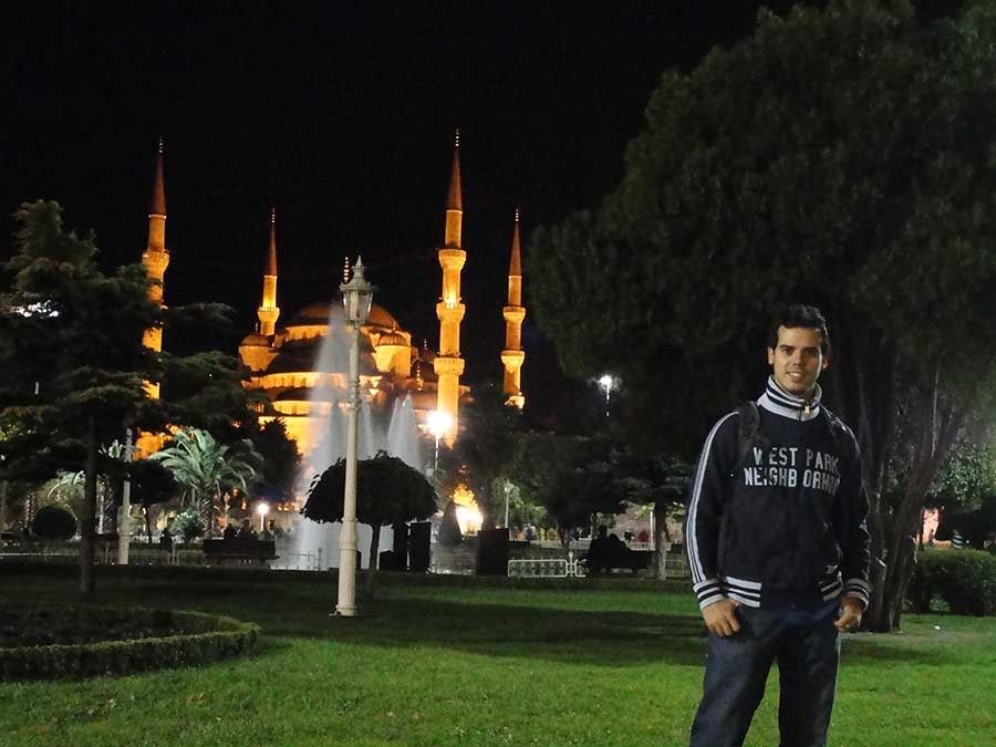 Sultanahmet y las mezquitas de Estambul al atardecer