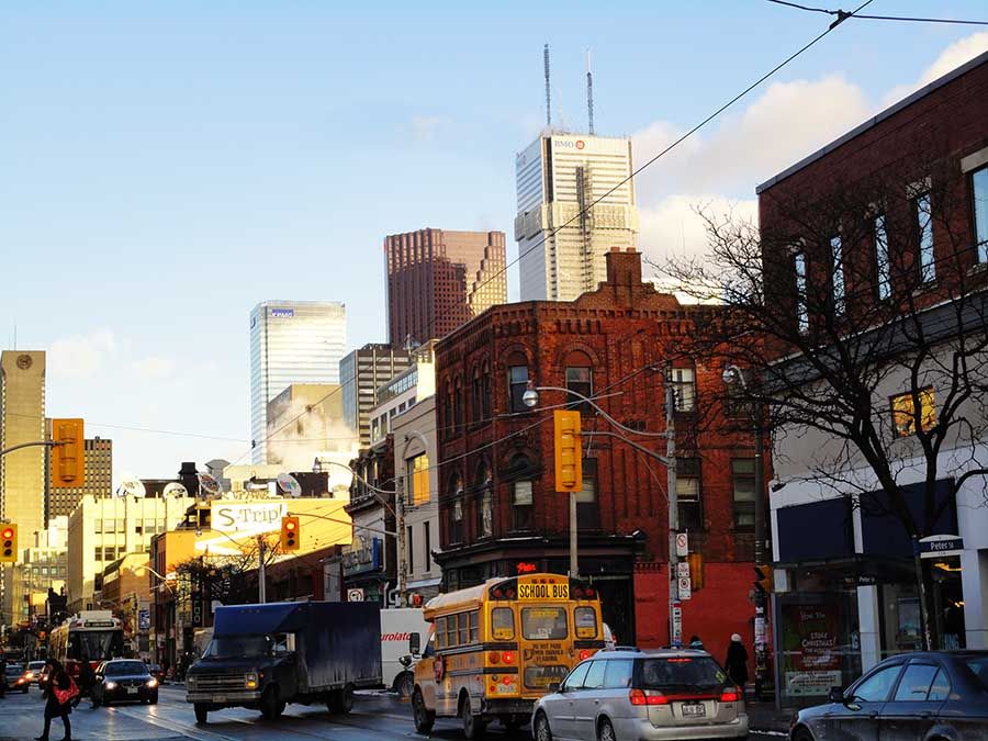 Universidad y barrios más importantes de Toronto