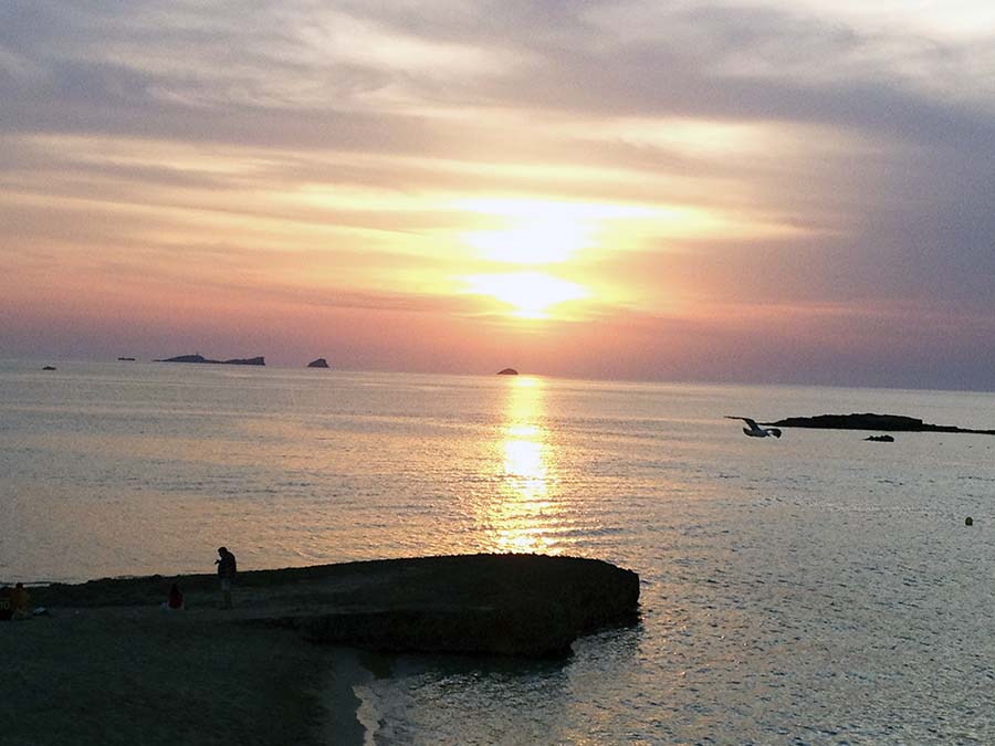 Mar Mediterráneo entre Ibiza y Formentera