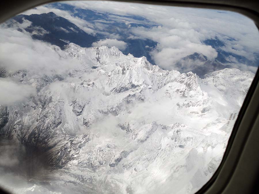 Cordillera del Himalaya vista desde el aire