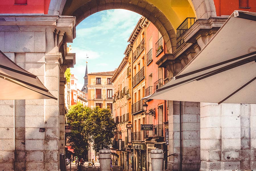 plaza-dos-de-mayo-madrid