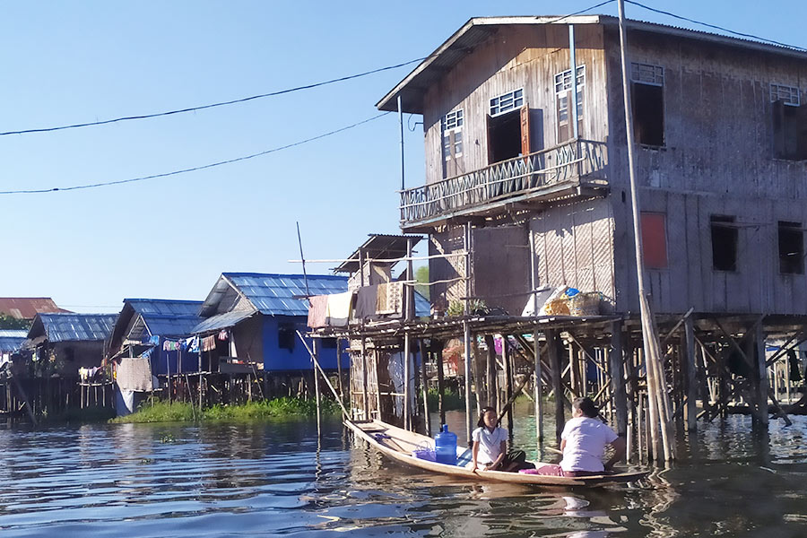 Ruta-en-bici-en-Lago-Inle