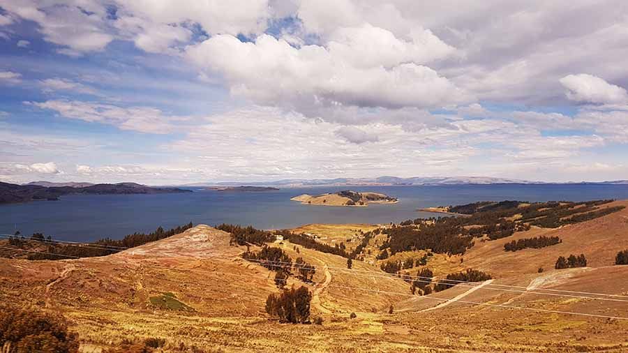 8-Como-llegar-de-La-Paz-a-Copacabana-Lago-Titicaca