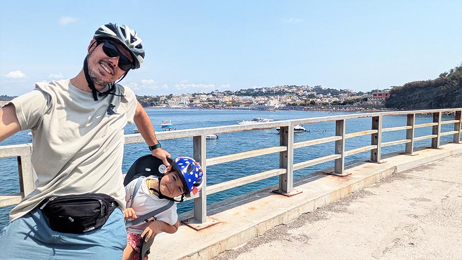 Recorrer Procida en Bicicleta electrica