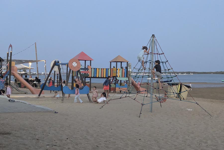 Juegos en El Rompido para niños